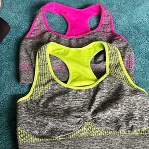 2 racer back crop tank tops